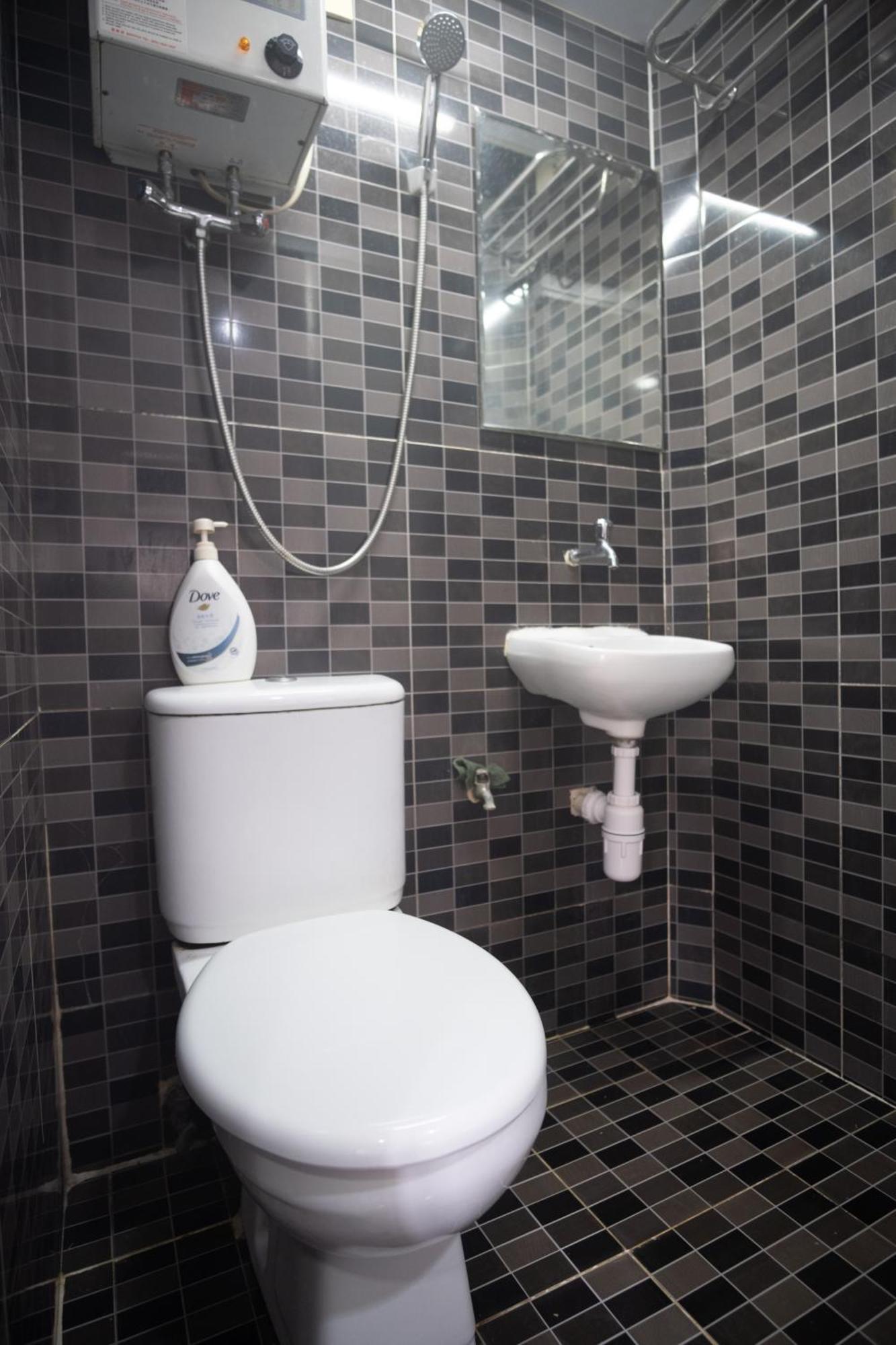 Four Seasons Hostel Гонконг Экстерьер фото