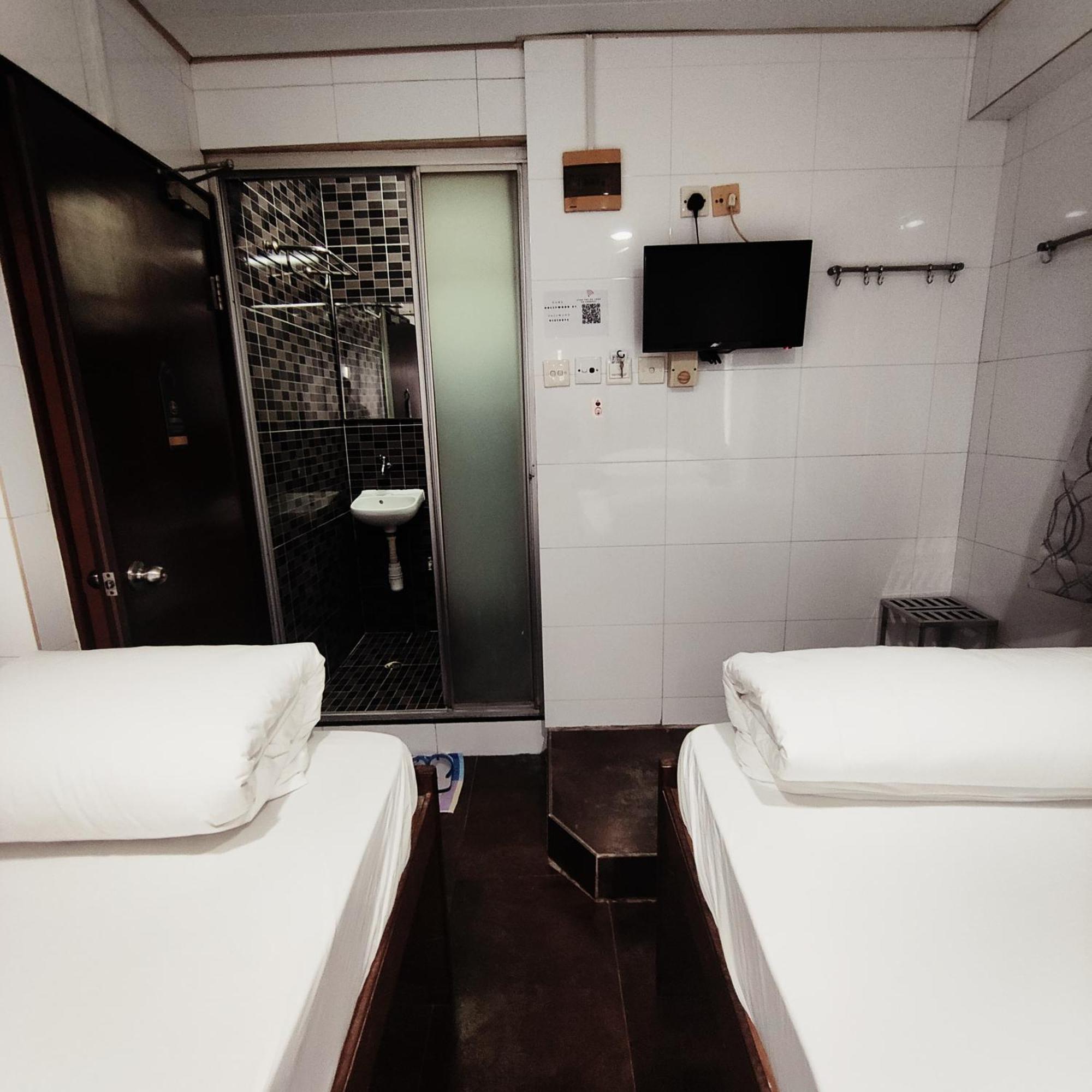 Four Seasons Hostel Гонконг Экстерьер фото